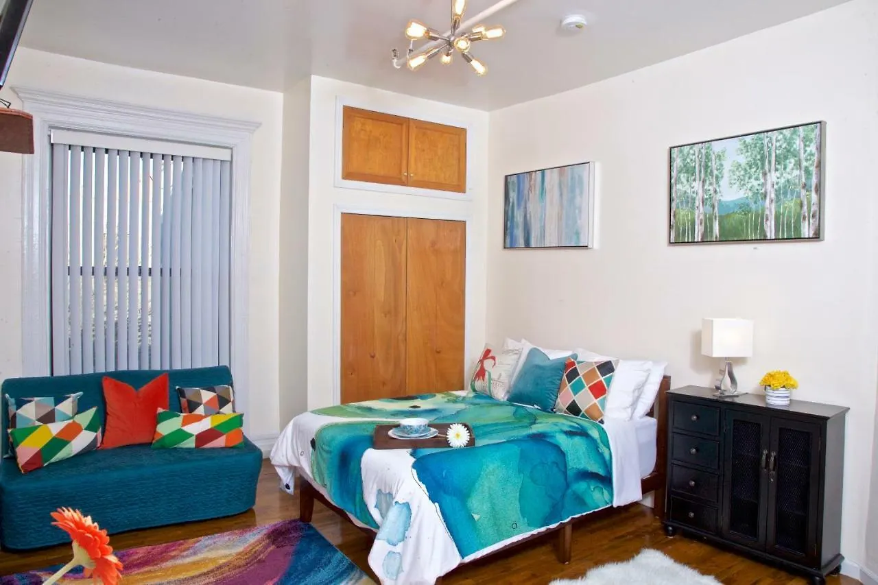 Harlem Lodge New York Apartment